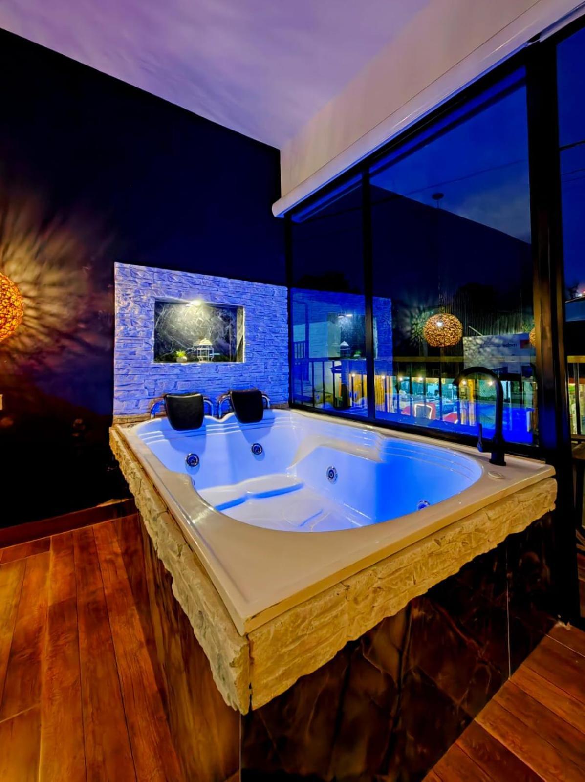 Habitacion Deluxe 2 Con Jacuzzi A 20 Mt Del Parque Salento Dış mekan fotoğraf